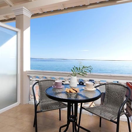 Marina Beachfront Apartment By Konnect, Ipsos Luaran gambar